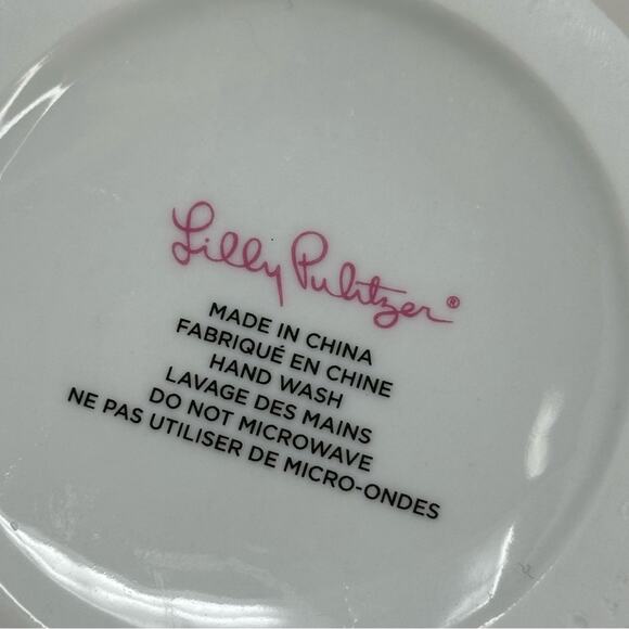 Lilly Pulitzer Gold Accent Mug - Shell Search Mug - Picture 4 of 5